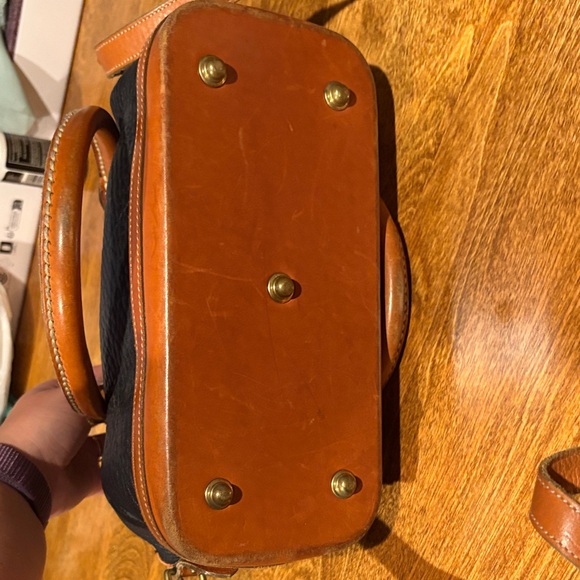 Dooney & Bourke Classic Black and Tan Leather Handbag - Picture 12 of 12